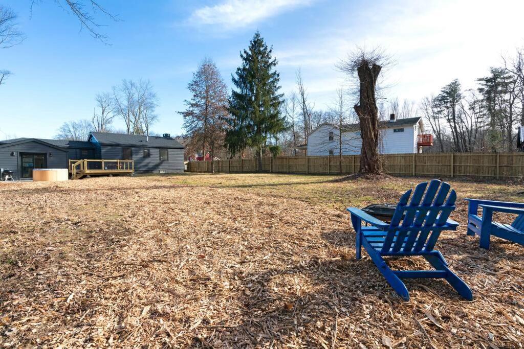 New Paltz Zen Wellness Cabin W/ Hot Tub Bagian luar foto